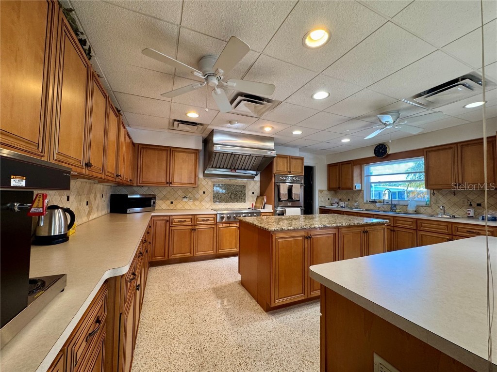 3301 Alt 19 #404 Dunedin FL 34698 TB8438201 image65