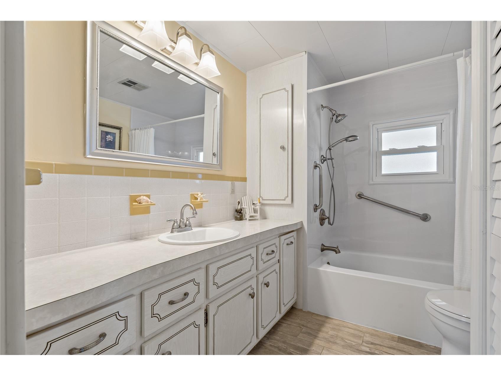 3301 Alt 19 #611 Palm Harbor FL 34683 TB8487044 image21