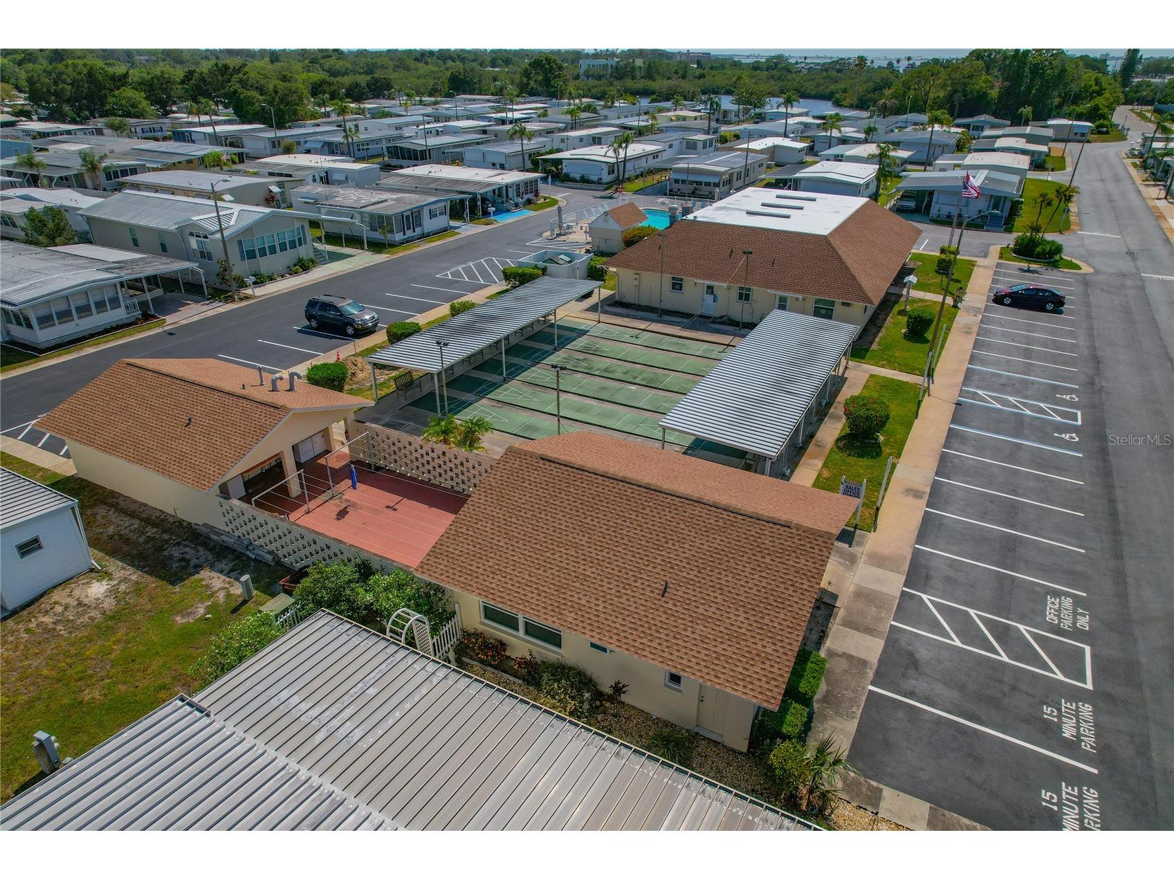 3301 Alt 19 #611 Palm Harbor FL 34683 TB8487044 image42