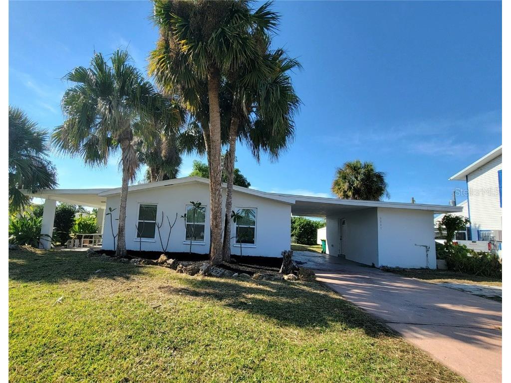 3301 Ash Street Punta Gorda FL 33950 A4674395 image1