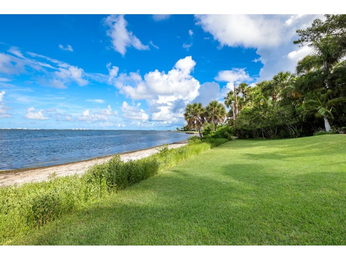 3301 Bay Shore Road Sarasota FL 34234 - SARASOTA BAY A4613341 image4
