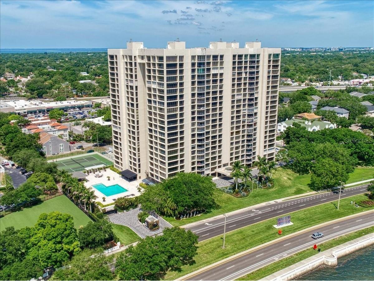 3301 Bayshore Boulevard #2207B Tampa FL 33629 - HILLSBOROUGH BAY AND TAMPA BAY TB8490748 image2