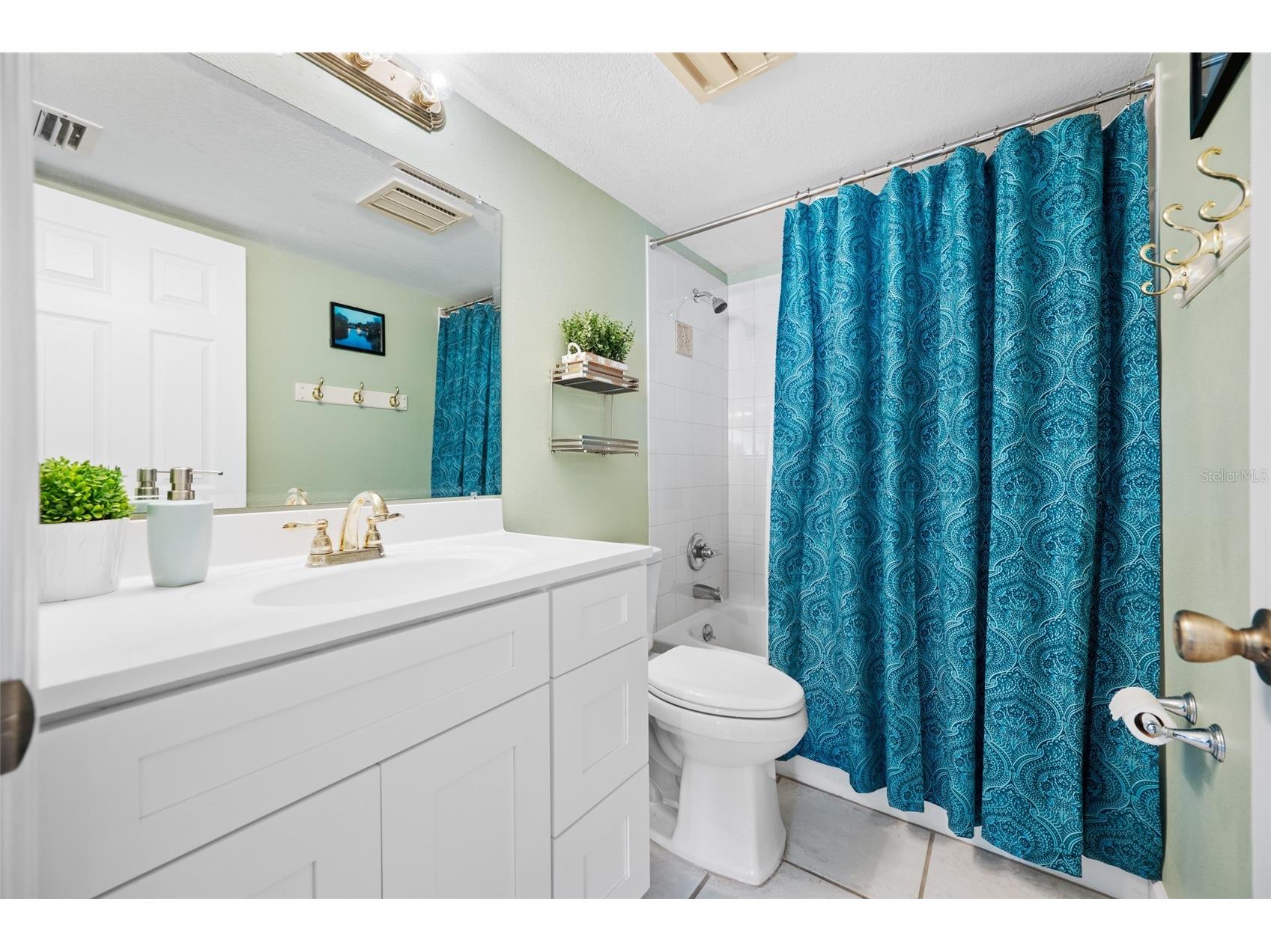 3301 Crystal Court E #D Palm Harbor FL 34685 - POND TB8506144 image20