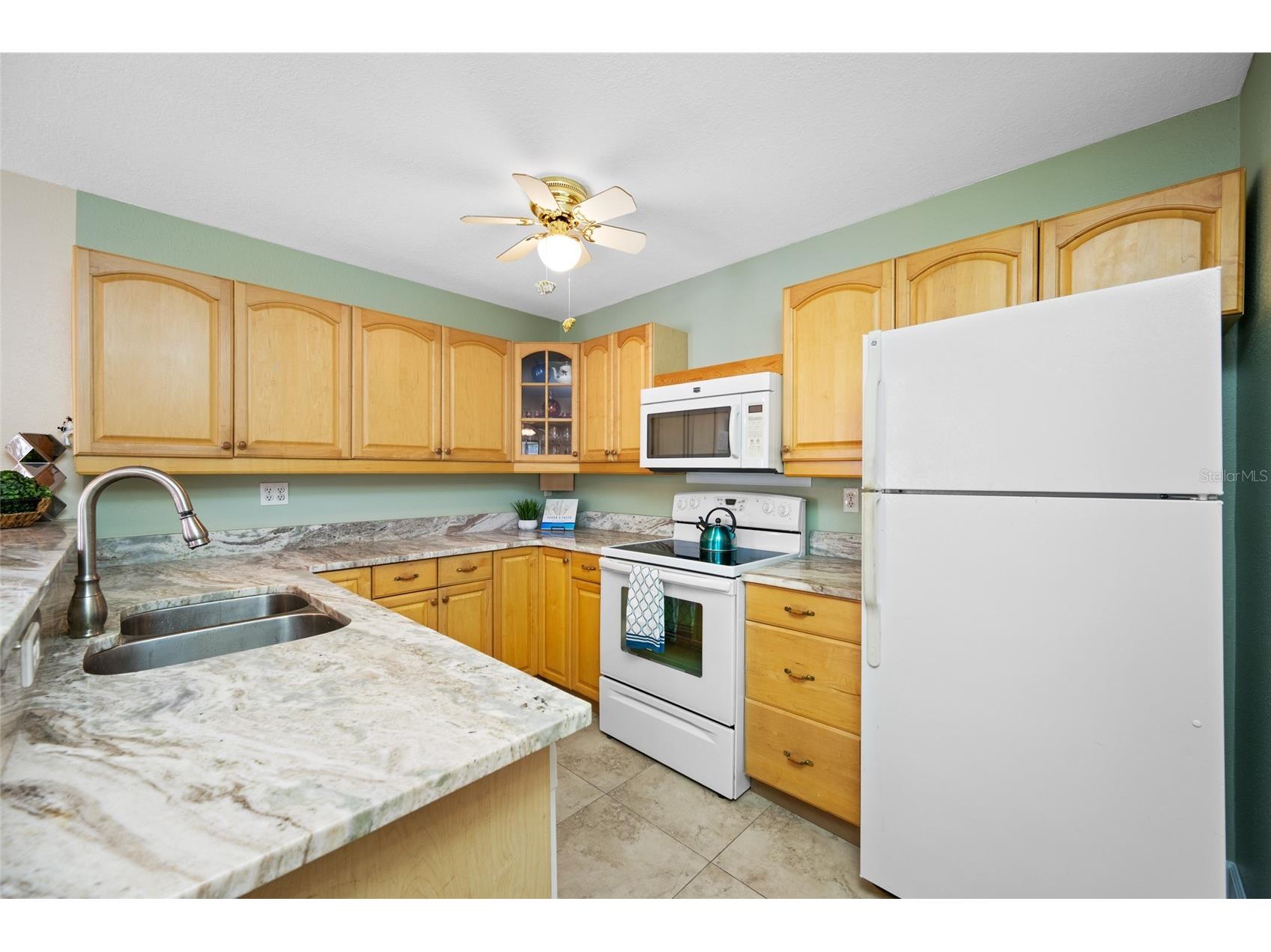 3301 Crystal Court E #D Palm Harbor FL 34685 - POND TB8506144 image9