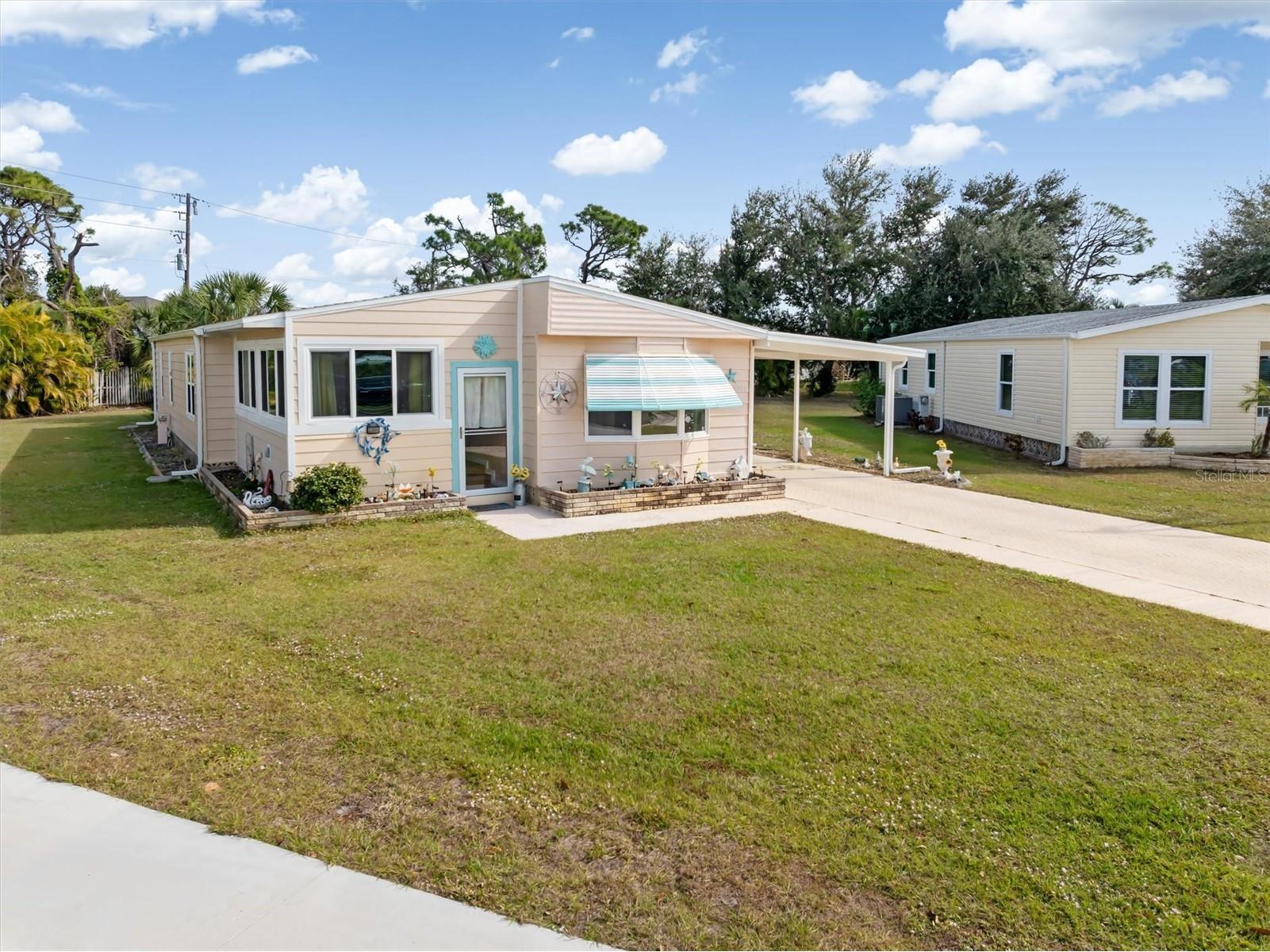 3301 Goldfinch Lane Englewood FL 34224 C7520825 image2