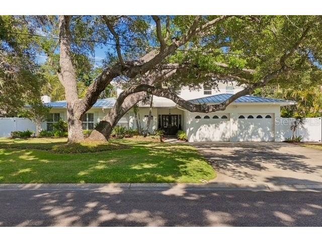 3301 Maple Street NE Saint Petersburg FL 33704 TB8503606 image1