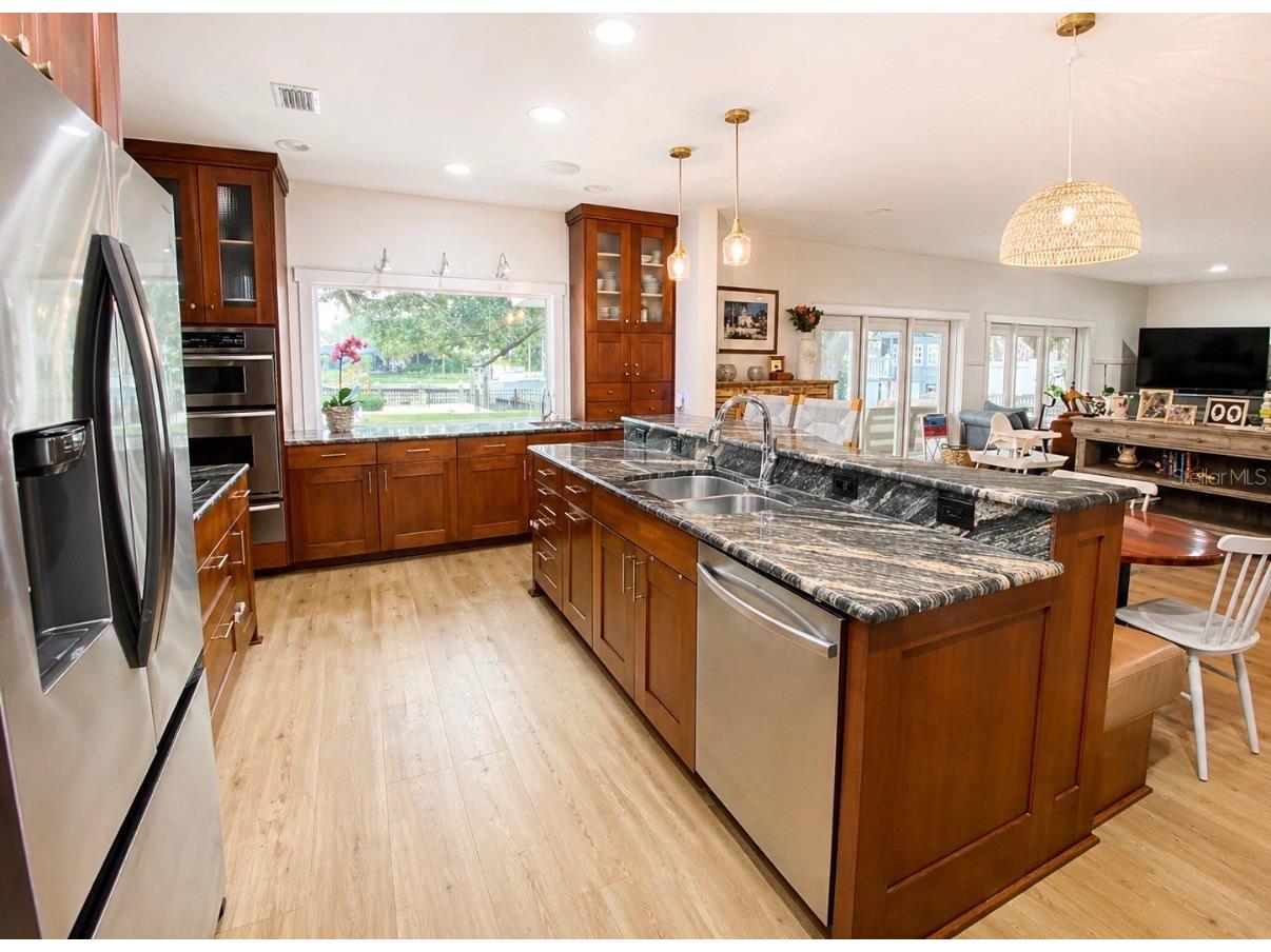 3301 Maple Street NE Saint Petersburg FL 33704 TB8503606 image20