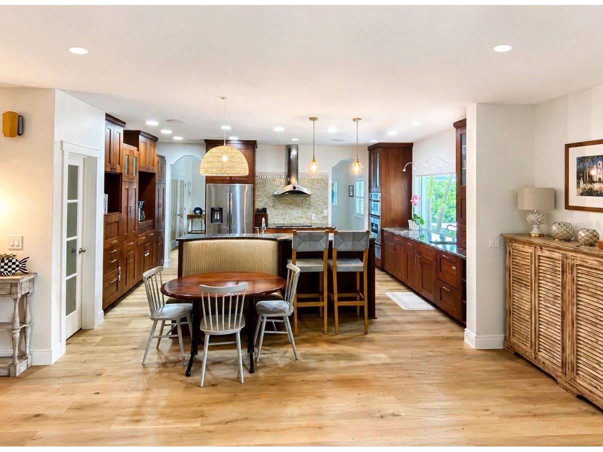 3301 Maple Street NE Saint Petersburg FL 33704 TB8503606 image21