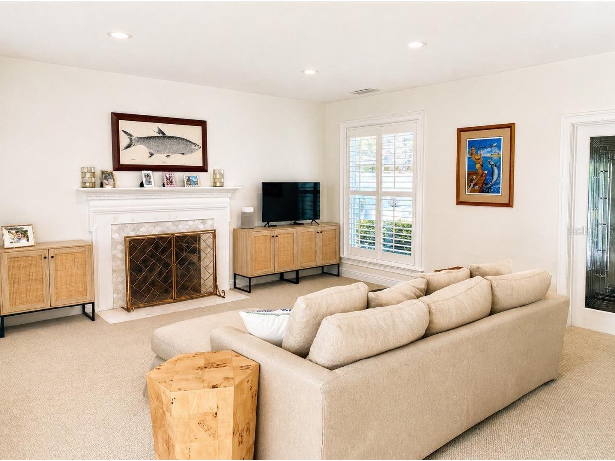 3301 Maple Street NE Saint Petersburg FL 33704 TB8503606 image26