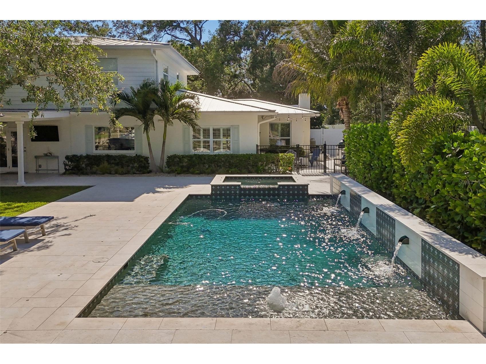 3301 Maple Street NE Saint Petersburg FL 33704 TB8503606 image8
