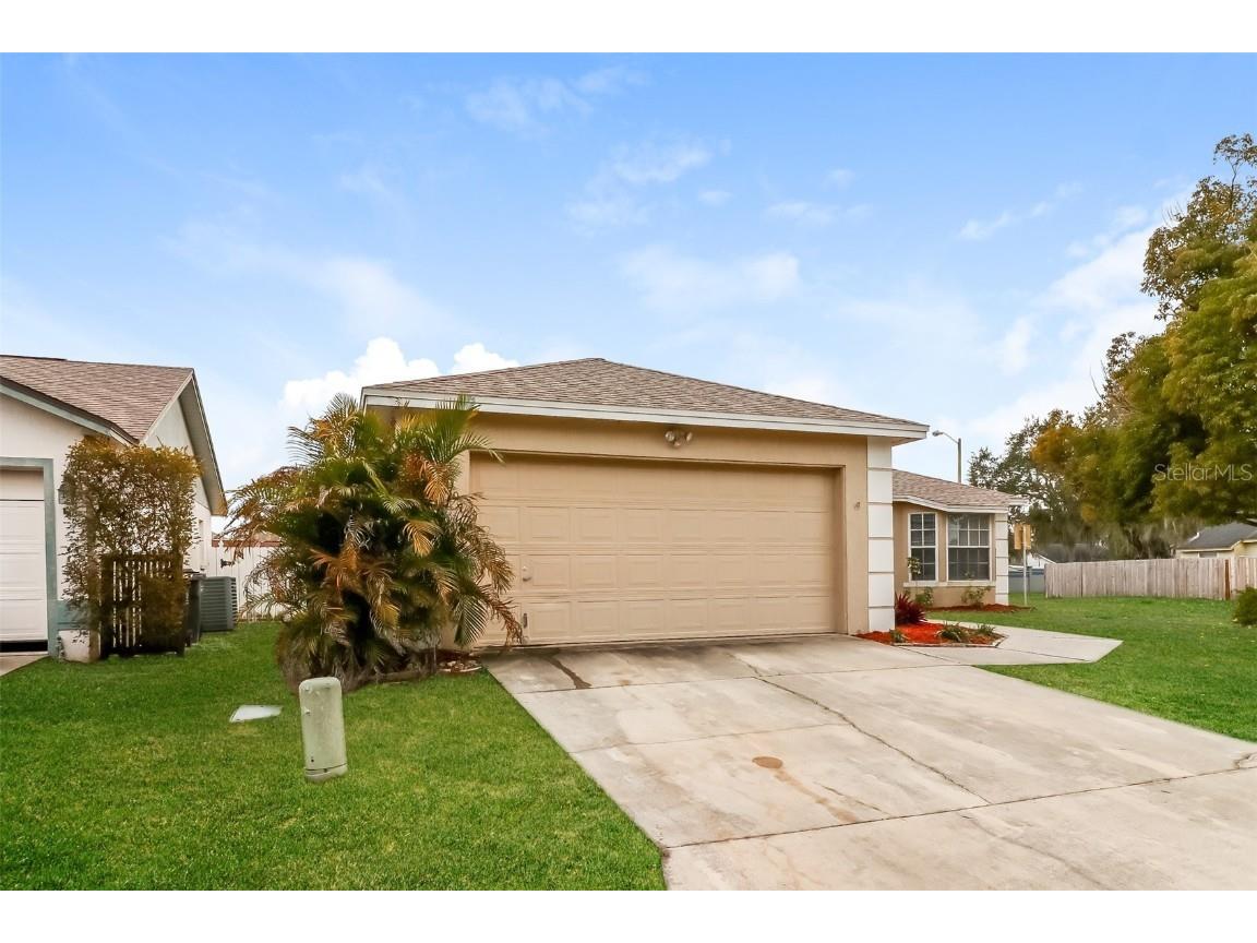 3301 Queens Cove Loop Winter Haven FL 33880 O6147401 image1