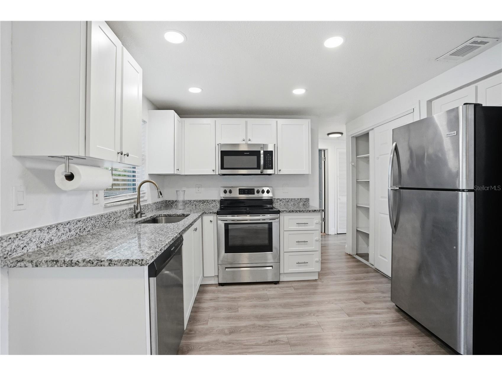 3301 Rosefield Drive Holiday FL 34691 TB8513549 image11