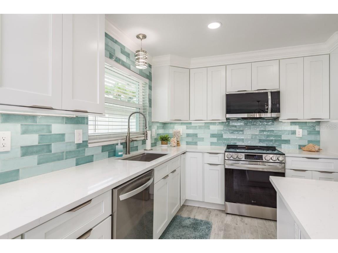 3301 Seaway Drive New Port Richey FL 34652 - GULF TB8404350 image14