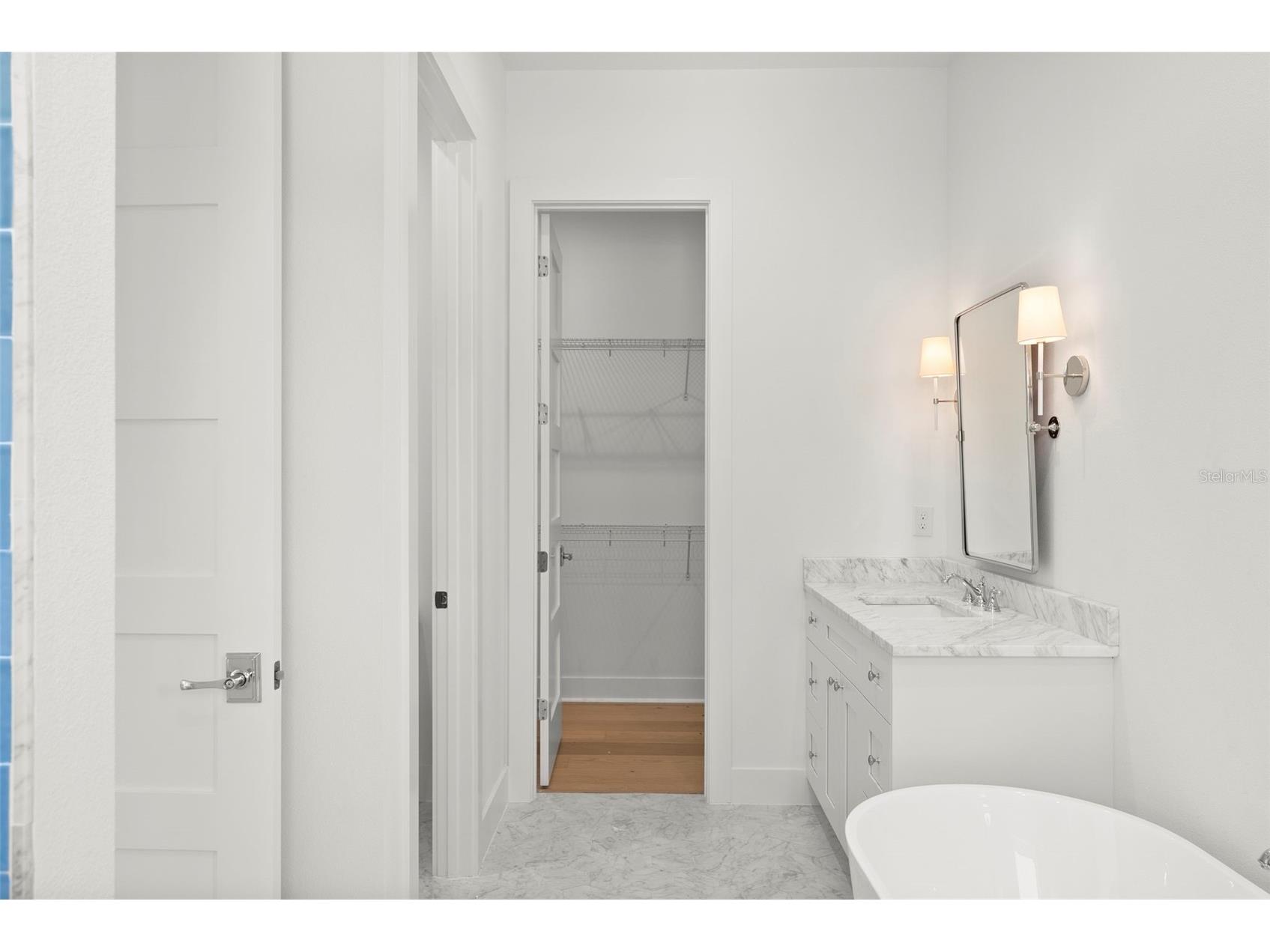 3301 W Iowa Tampa FL 33611 TB8460844 image25