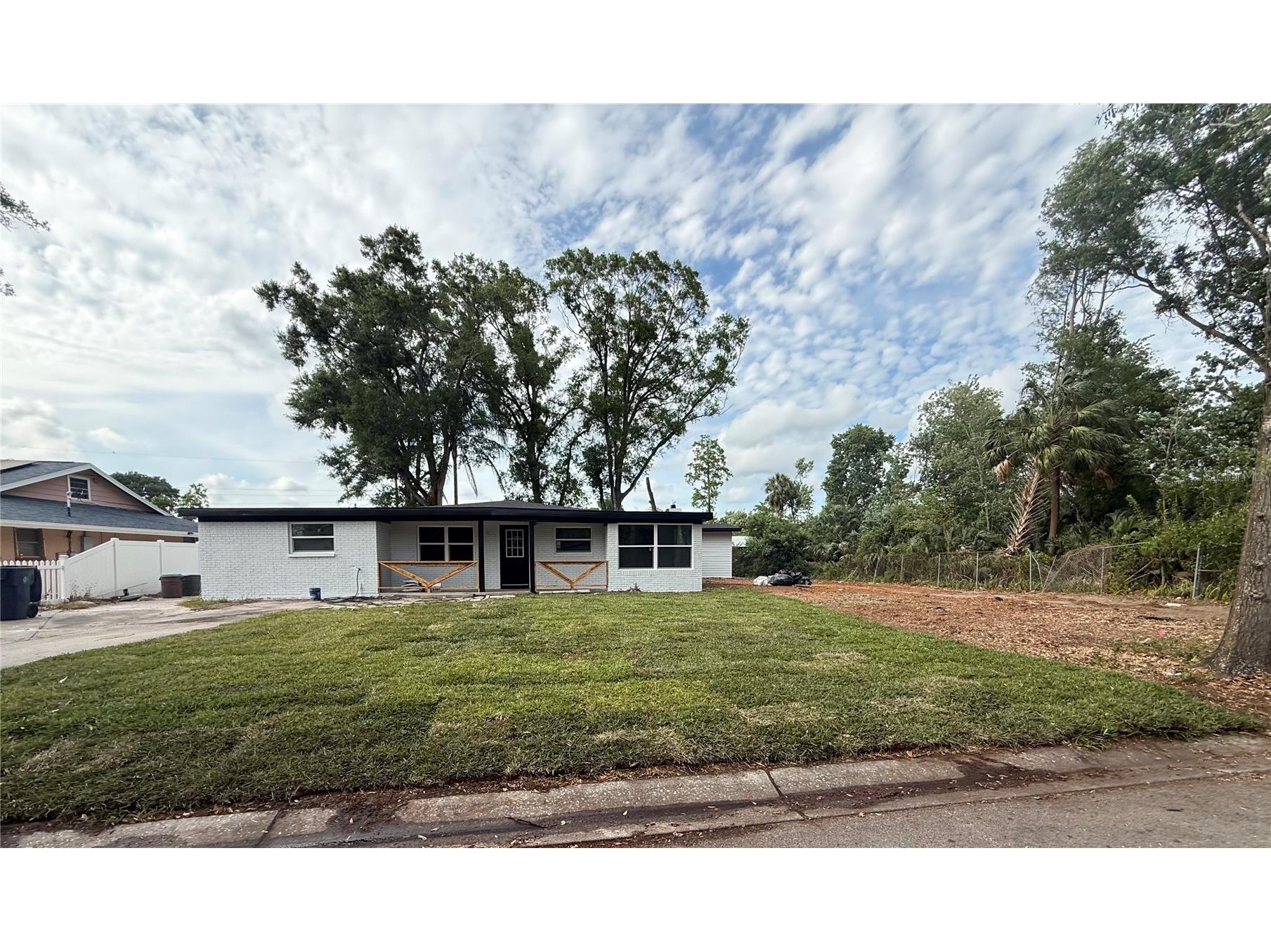 3301 W New Orleans Avenue Tampa FL 33614 TB8505073 image1