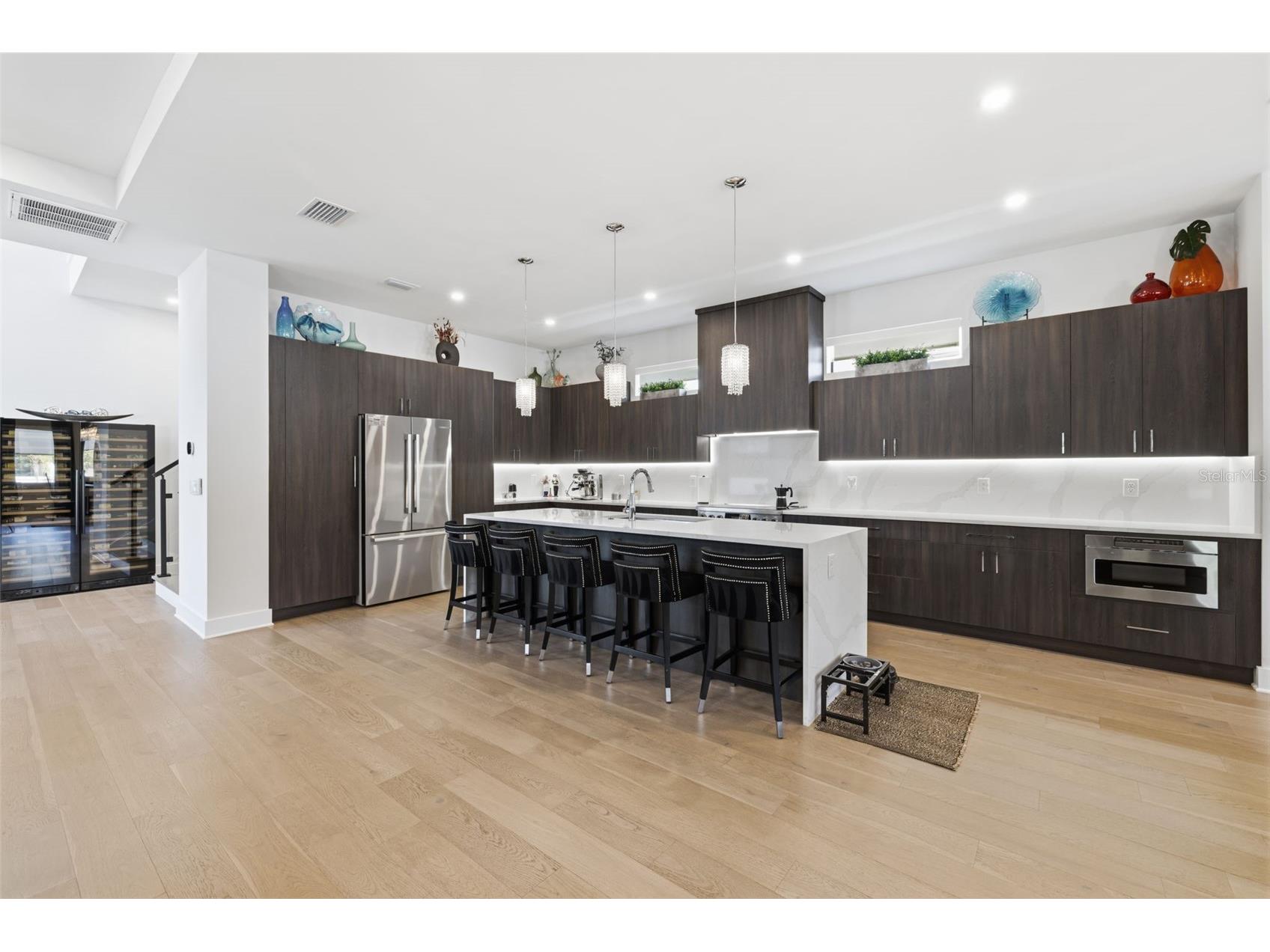 3301 W Paul Avenue Tampa FL 33611 TB8483264 image11