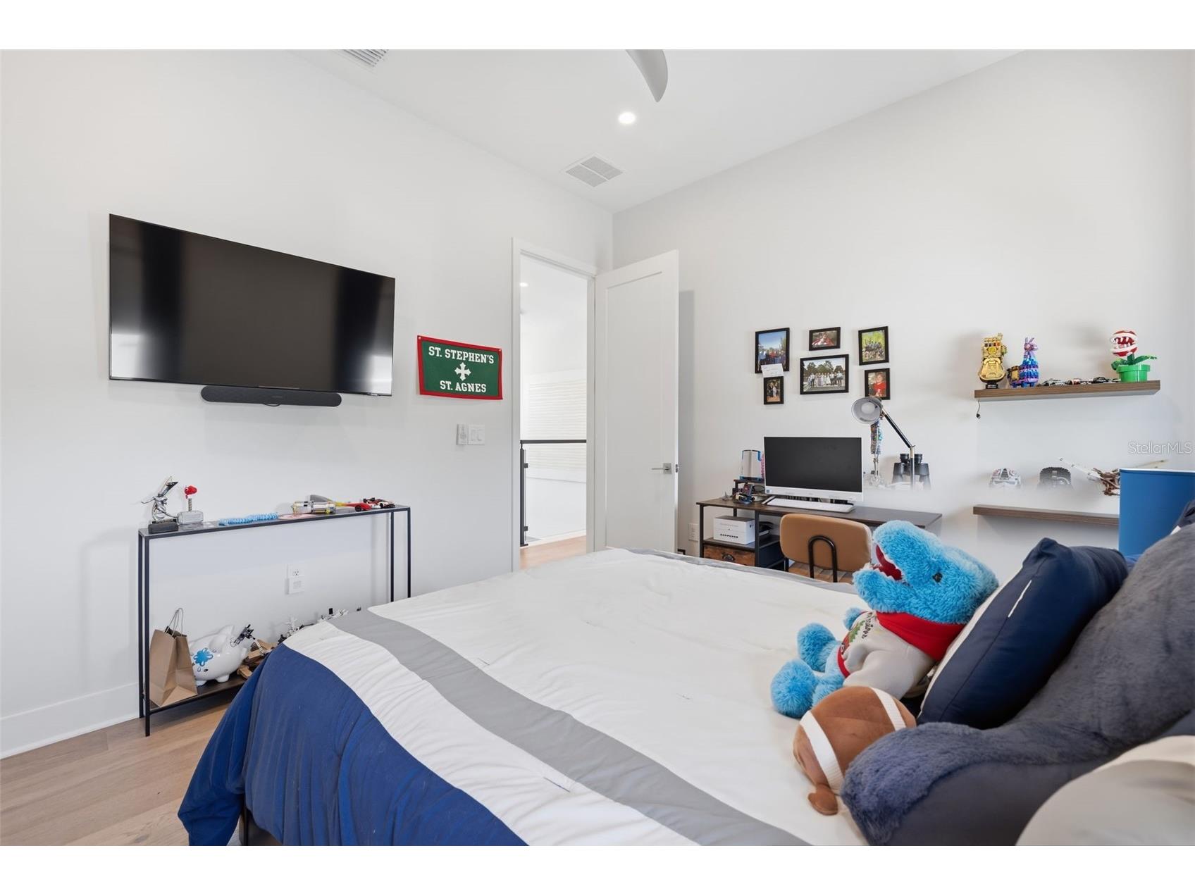 3301 W Paul Avenue Tampa FL 33611 TB8483264 image35