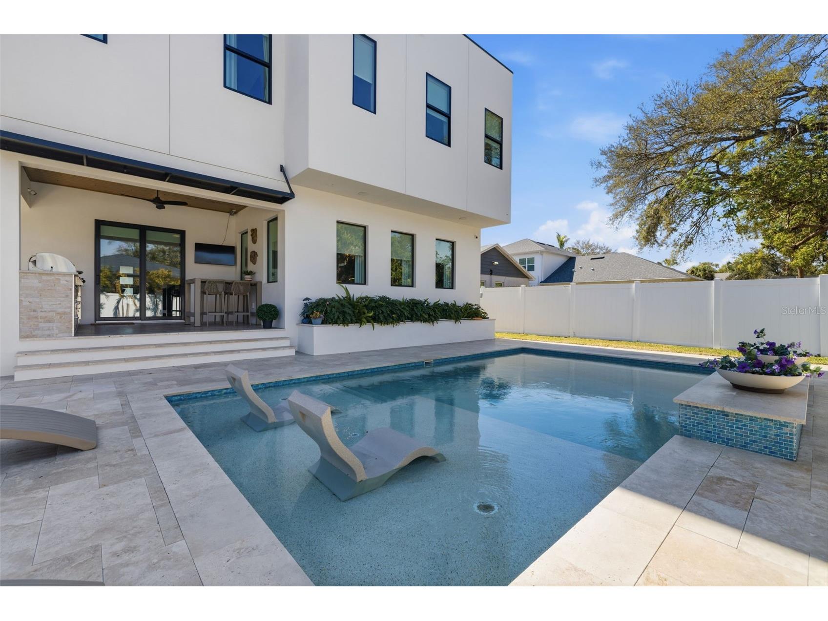 3301 W Paul Avenue Tampa FL 33611 TB8483264 image52