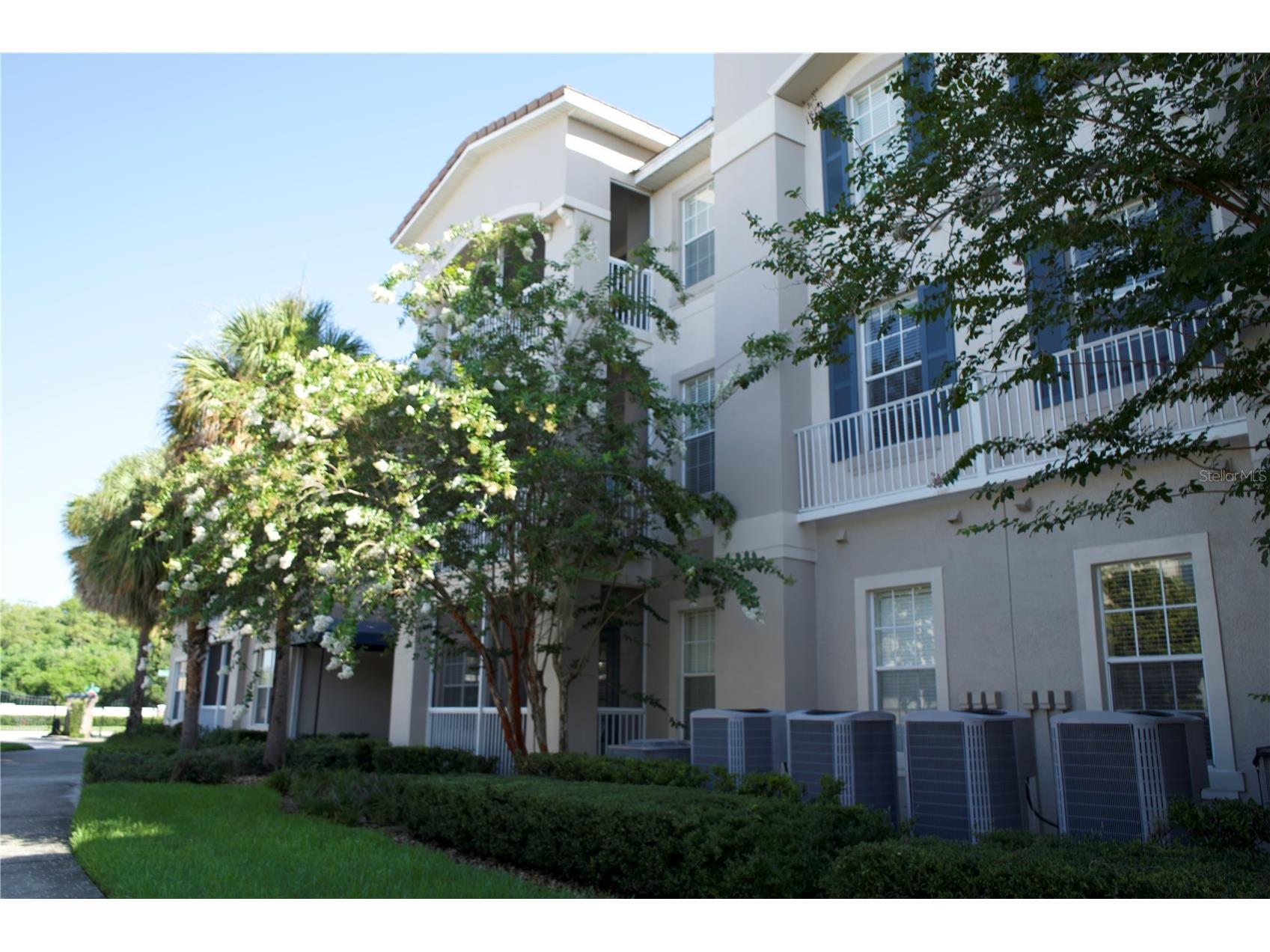 3301 Whitestone Circle #105 Kissimmee FL 34741 O6420777 image1