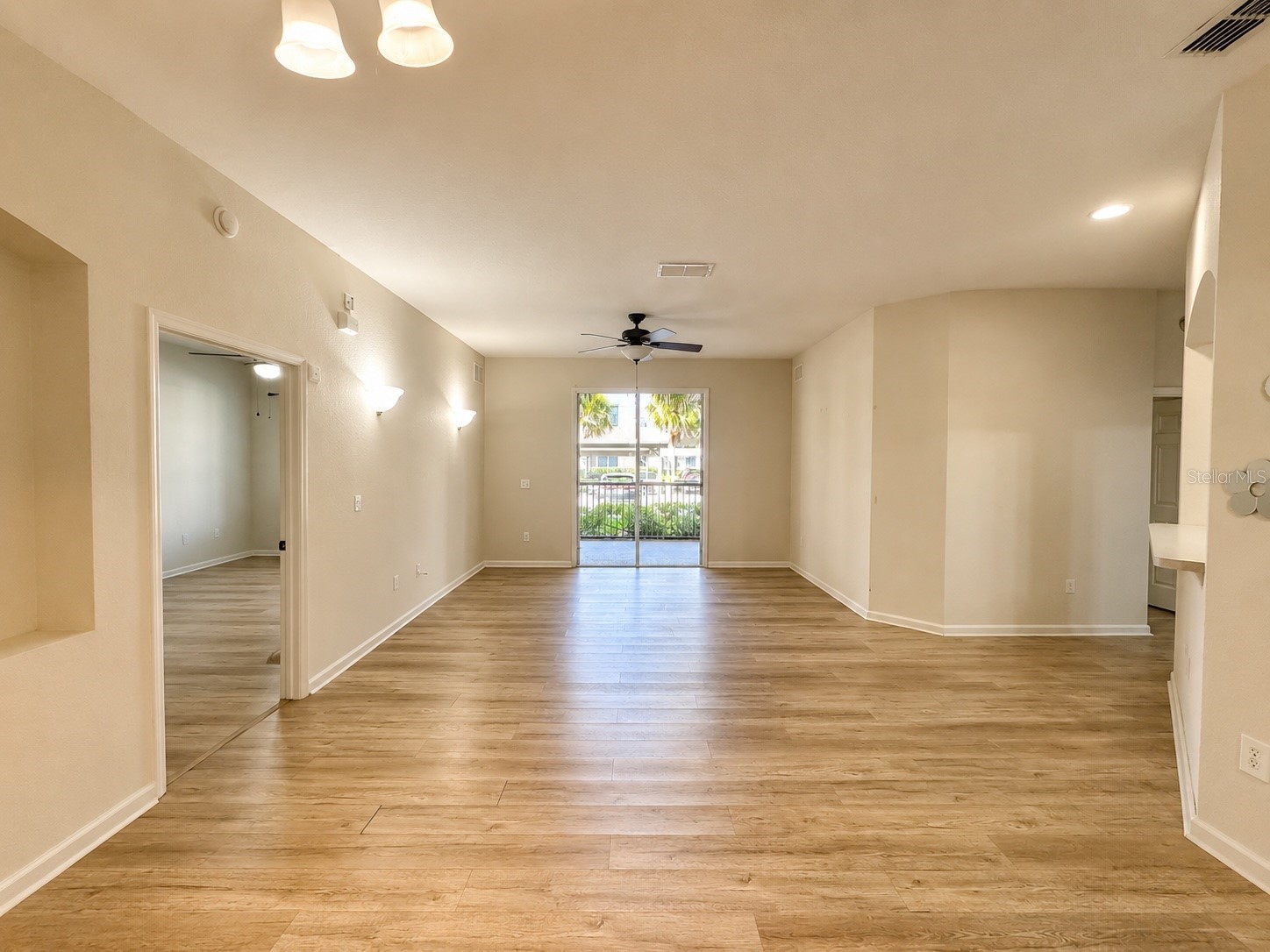 3301 Whitestone Circle #105 Kissimmee FL 34741 O6420777 image4