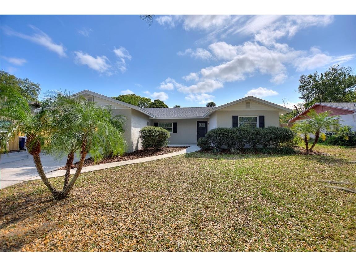 3301 Woodmont Drive Sarasota FL 34232 A4668717 image1