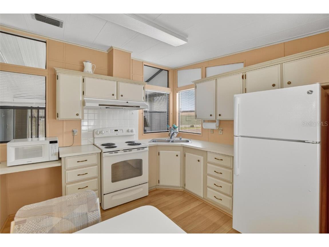 3302 Evelyn Drive Ellenton FL 34222 TB8409250 image20