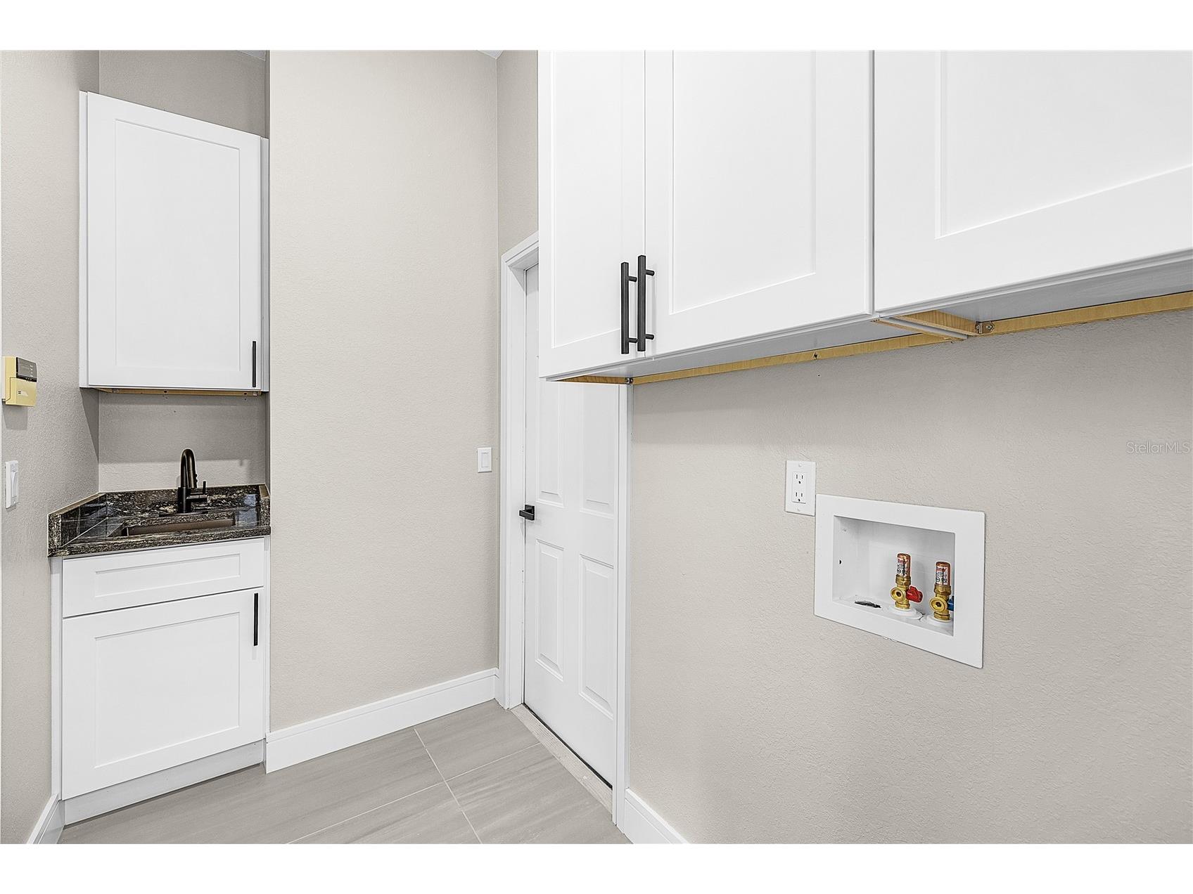 3302 NW 2nd Terrace Cape Coral FL 33993 A4689858 image40