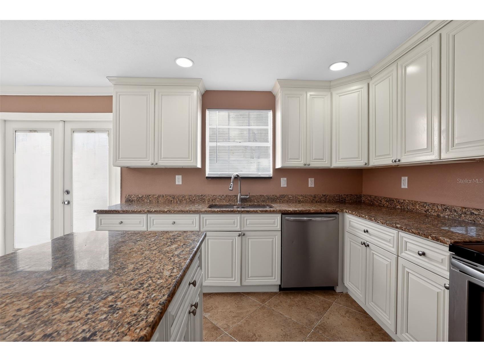 3302 River Cove Drive Tampa FL 33614 TB8485516 image19