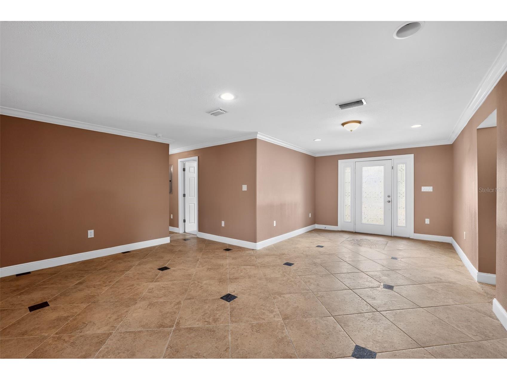 3302 River Cove Drive Tampa FL 33614 TB8485516 image9