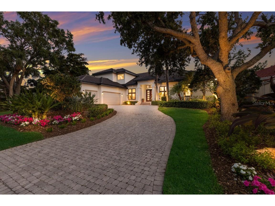 3302 Sabal Cove Lane Longboat Key FL 34228 A4650363 image1