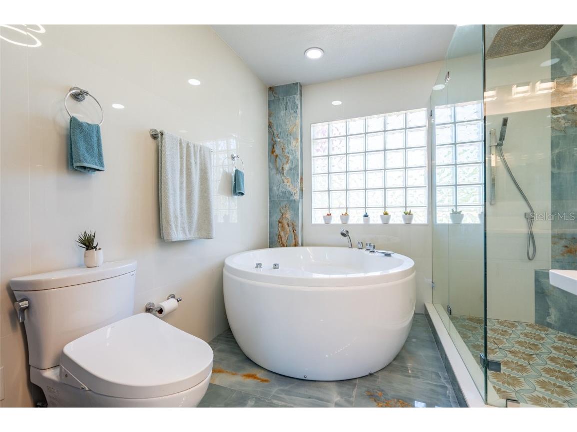 3302 W Caracas Street Tampa FL 33614 TB8374075 image15