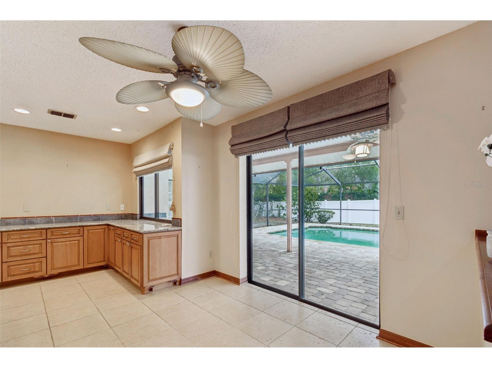 3302 Westmoreland Drive Tampa FL 33618 TB8465290 image11