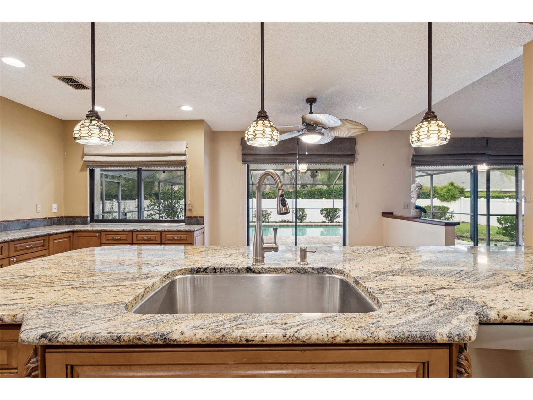 3302 Westmoreland Drive Tampa FL 33618 TB8465290 image15