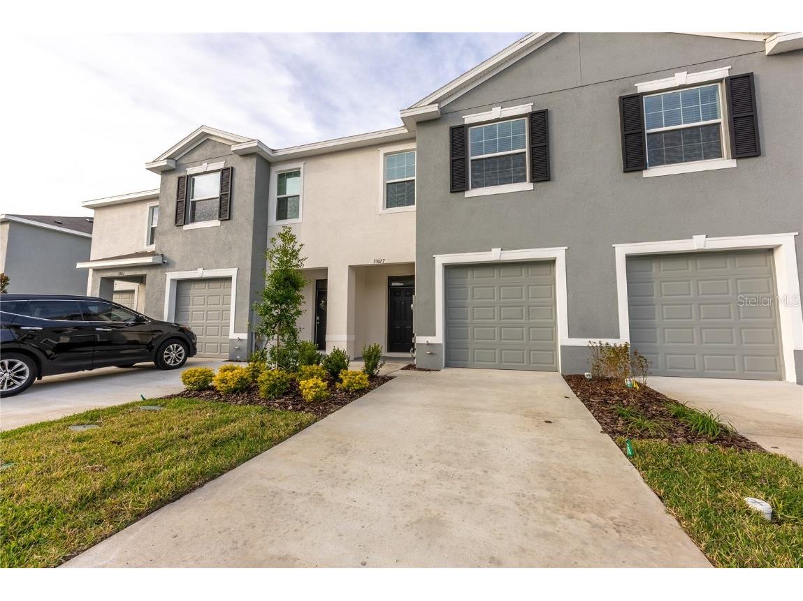 33027 Tulip Petal Lane Wesley Chapel FL 33545 T3496318 image1