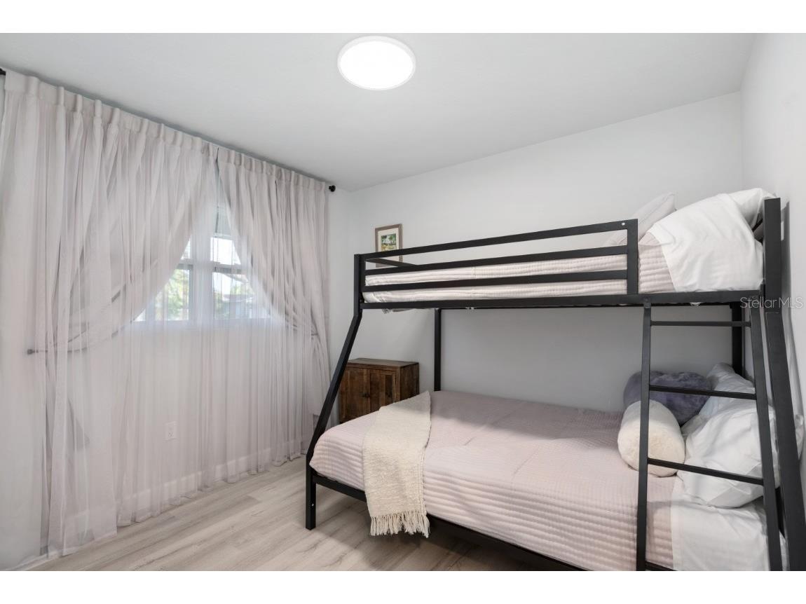 3303 32nd Street W Bradenton FL 34205 A4652461 image21