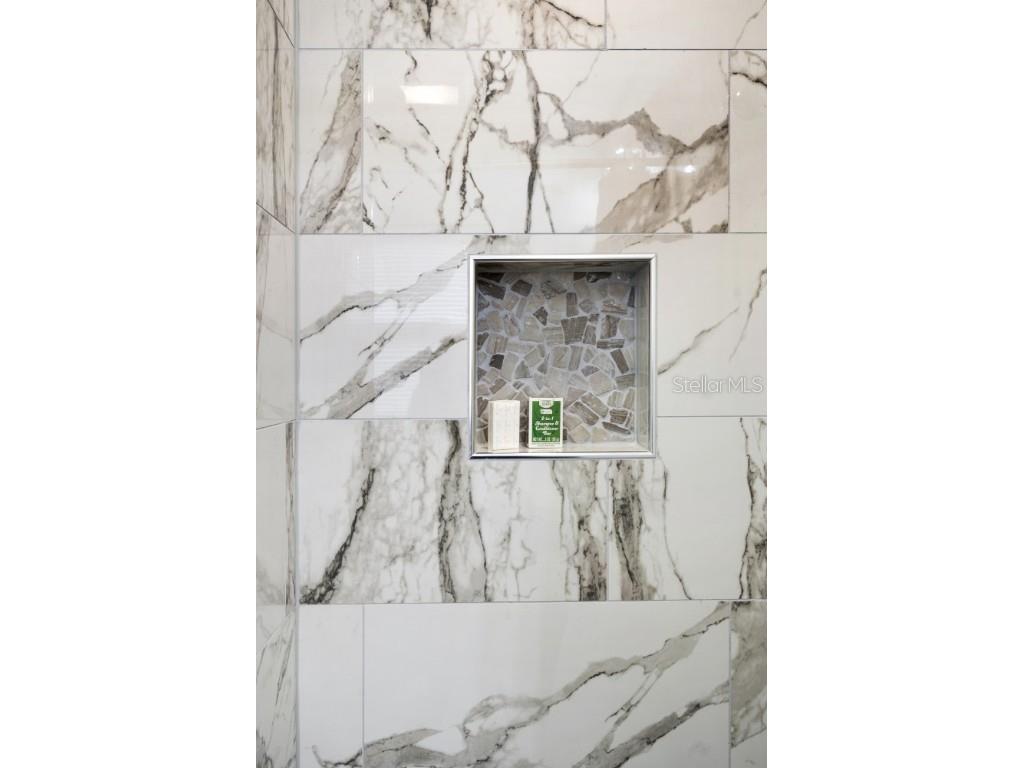 3303 32nd Street W Bradenton FL 34205 A4652461 image27