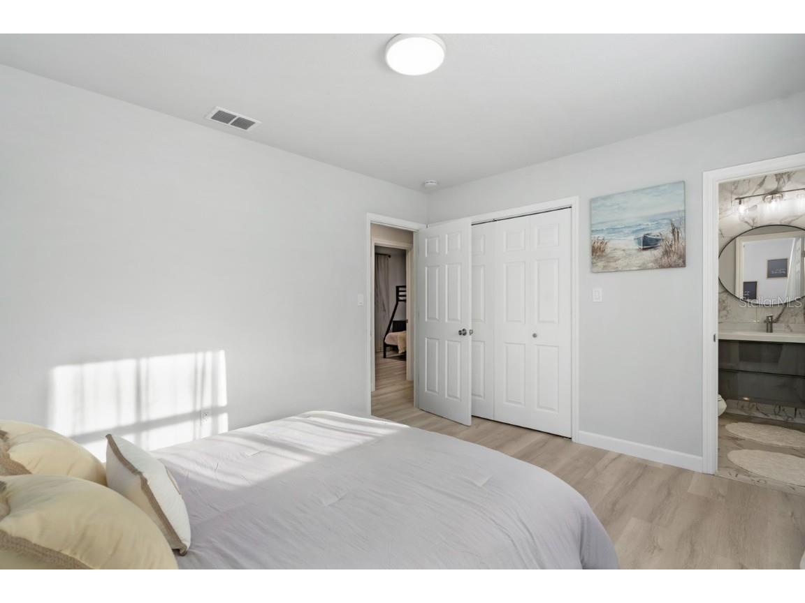 3303 32nd Street W Bradenton FL 34205 A4652461 image31