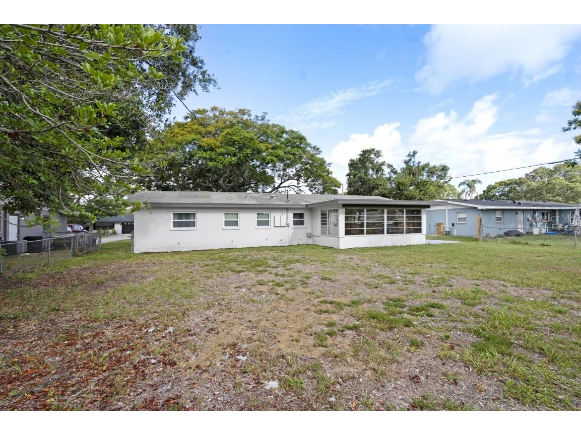 3303 32nd Street W Bradenton FL 34205 A4652461 image34