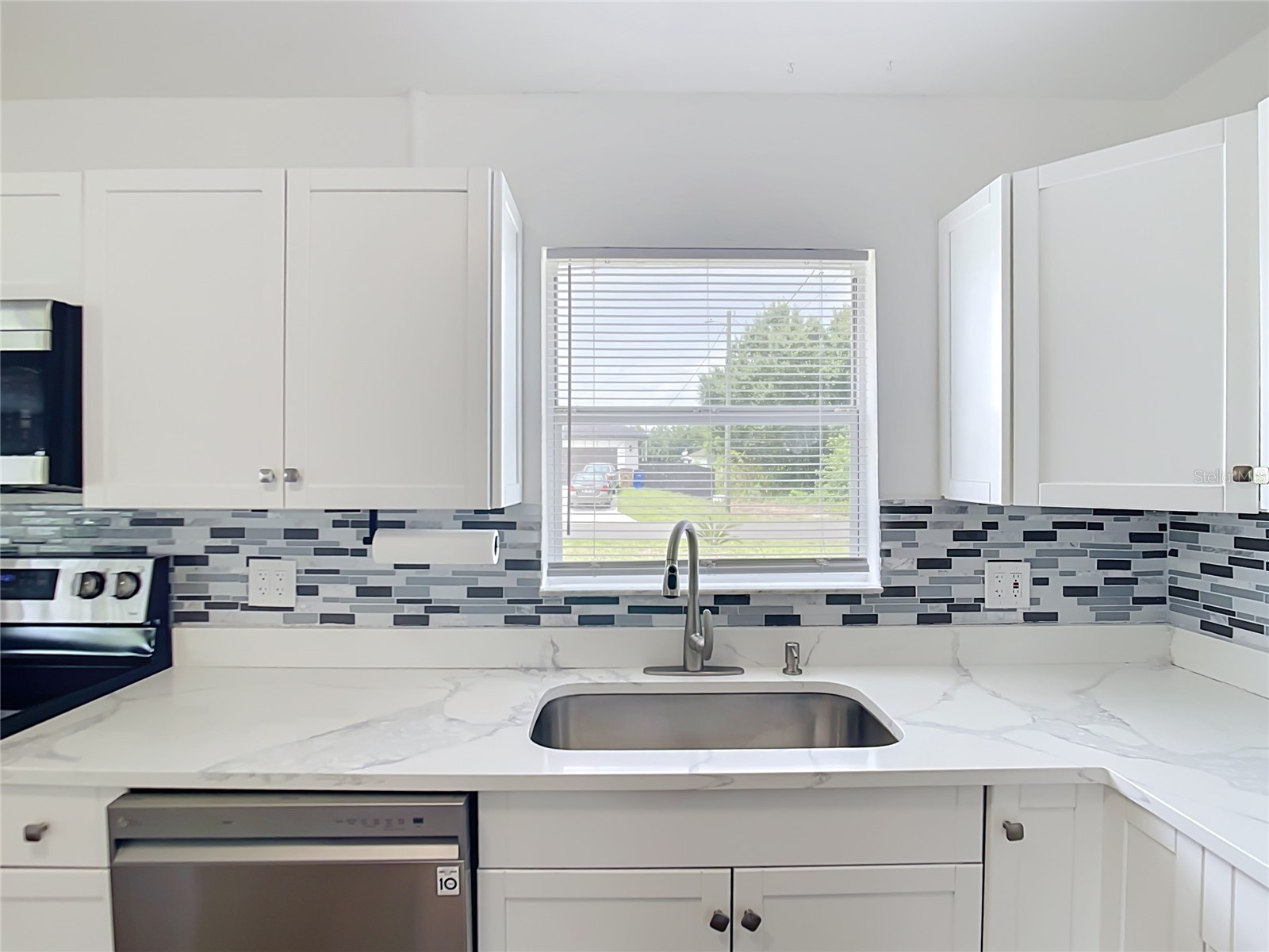 3303 6th Street SW Lehigh Acres FL 33976 O6416637 image12