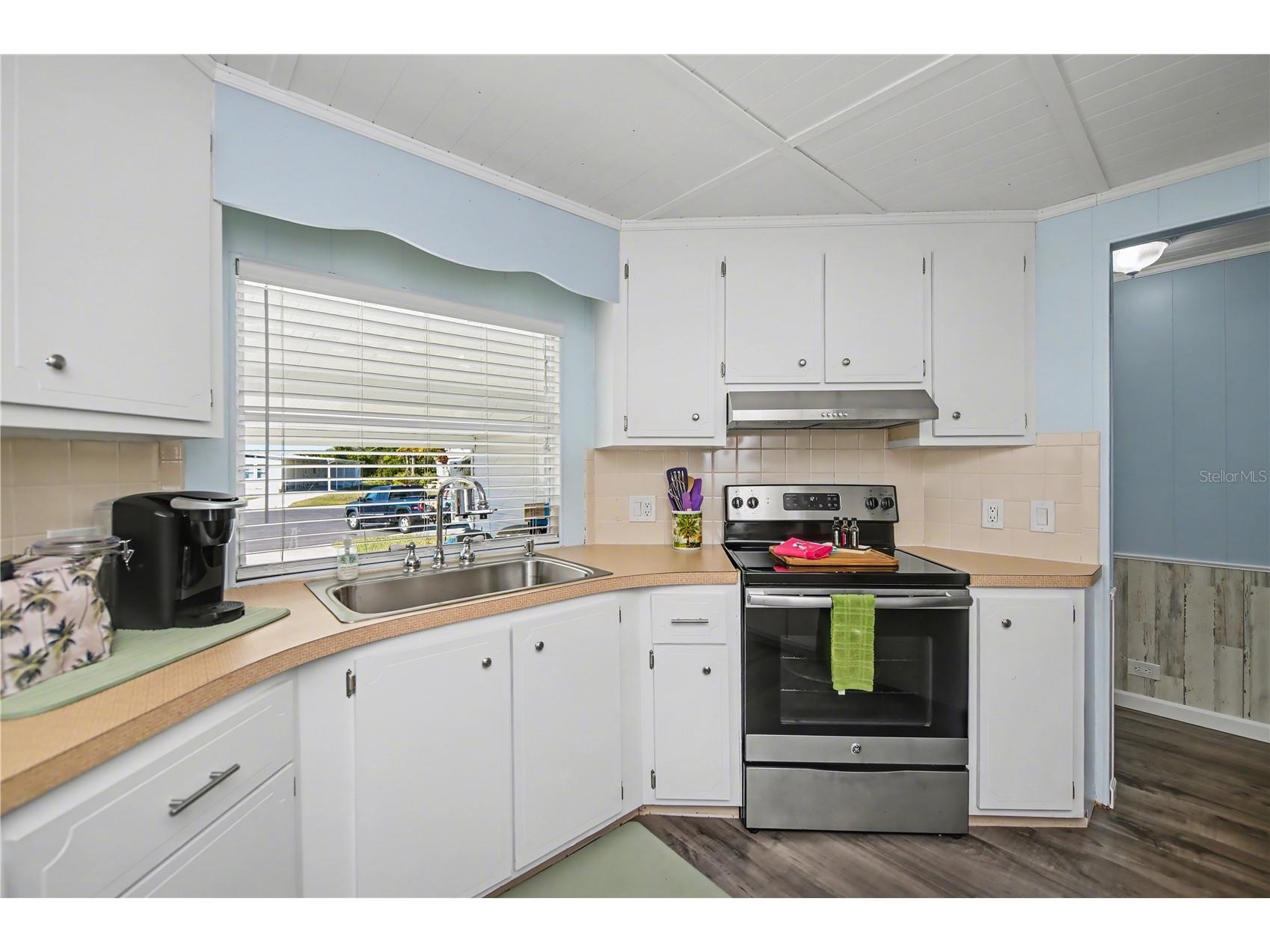 3303 Blue Jay Lane Englewood FL 34224 D6145645 image10