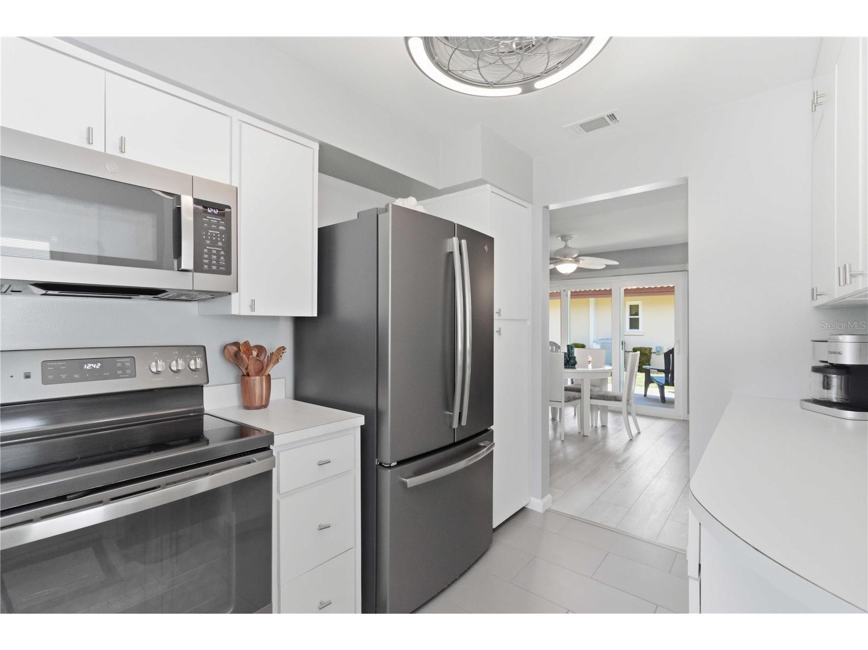 3303 Cambridge Avenue Bradenton FL 34207 D6147445 image21