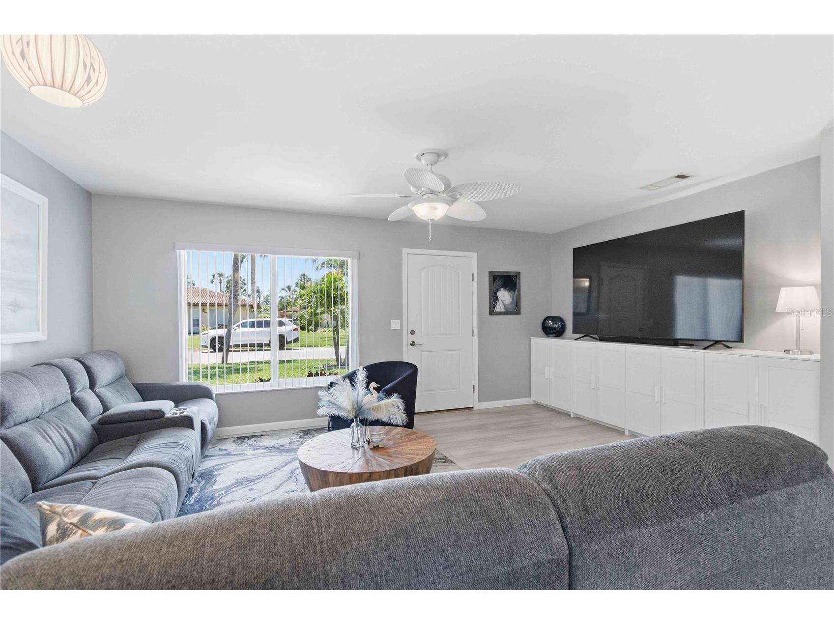 3303 Cambridge Avenue Bradenton FL 34207 D6147445 image9