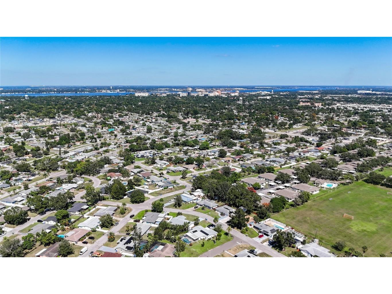 3303 Cambridge Drive W Bradenton FL 34205 A4668647 image33