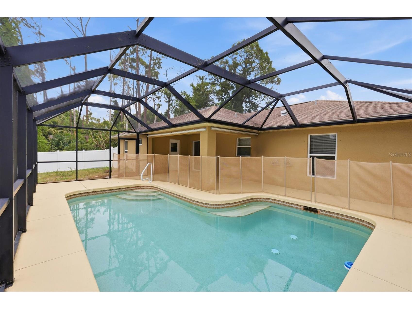 3303 Sawmill Avenue North Port FL 34286 A4692294 image33