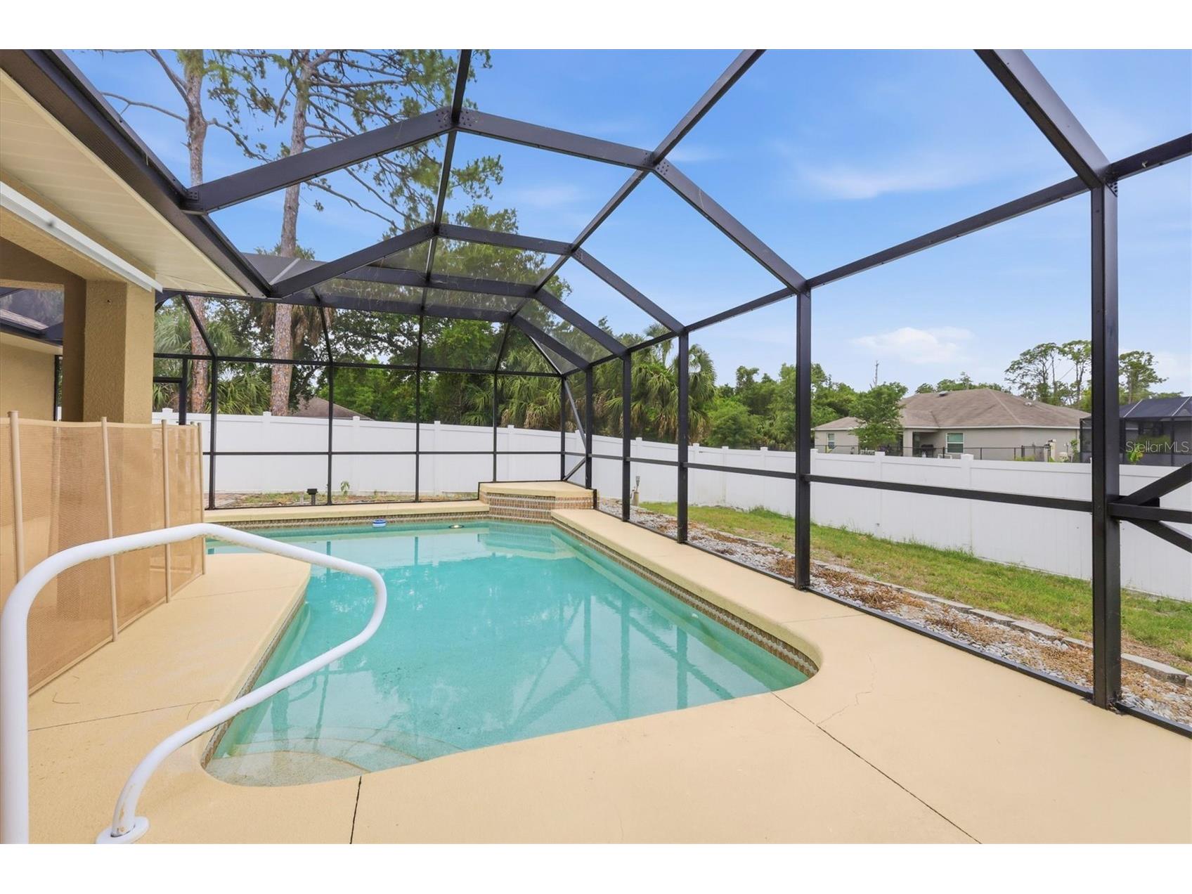 3303 Sawmill Avenue North Port FL 34286 A4692294 image34