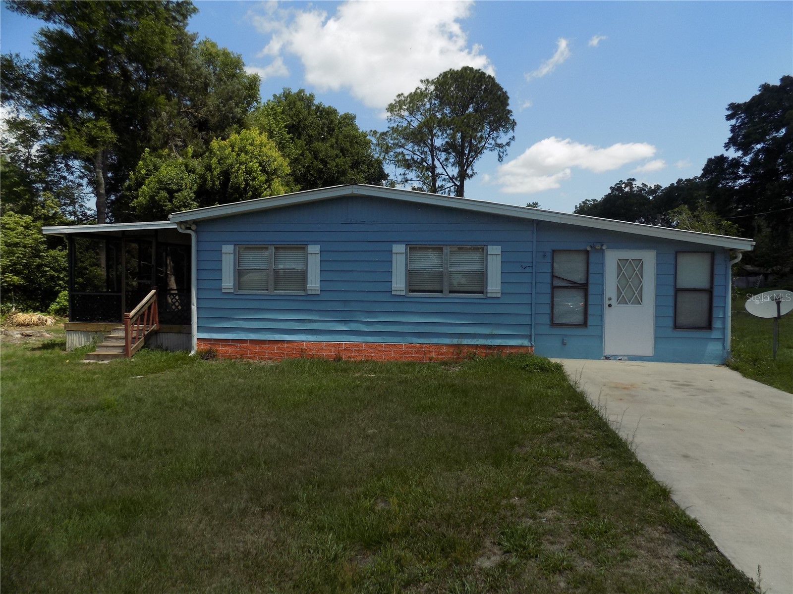 3303 SE 134th Place Belleview FL 34420 OM717541 image1