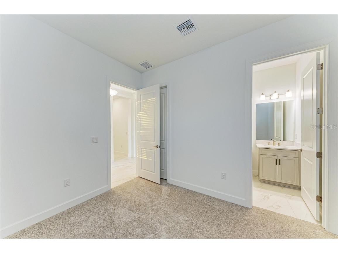 3303 Vicenza Ct Lakewood Ranch FL 34211 A4673545 image37