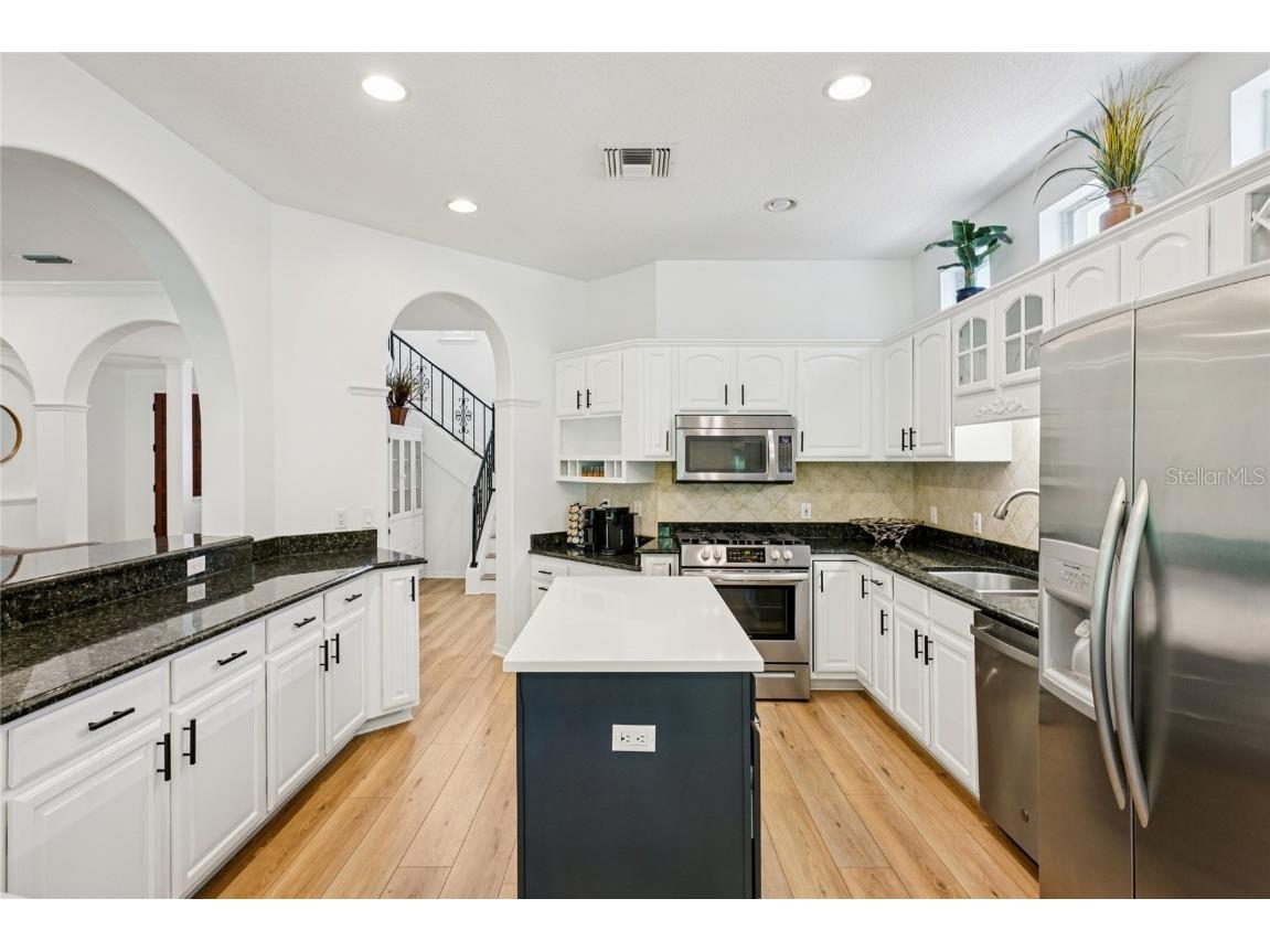 3303 W Lawn Avenue Tampa FL 33611 TB8444180 image25