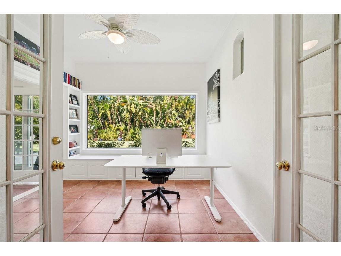 3303 W Lawn Avenue Tampa FL 33611 TB8444180 image30