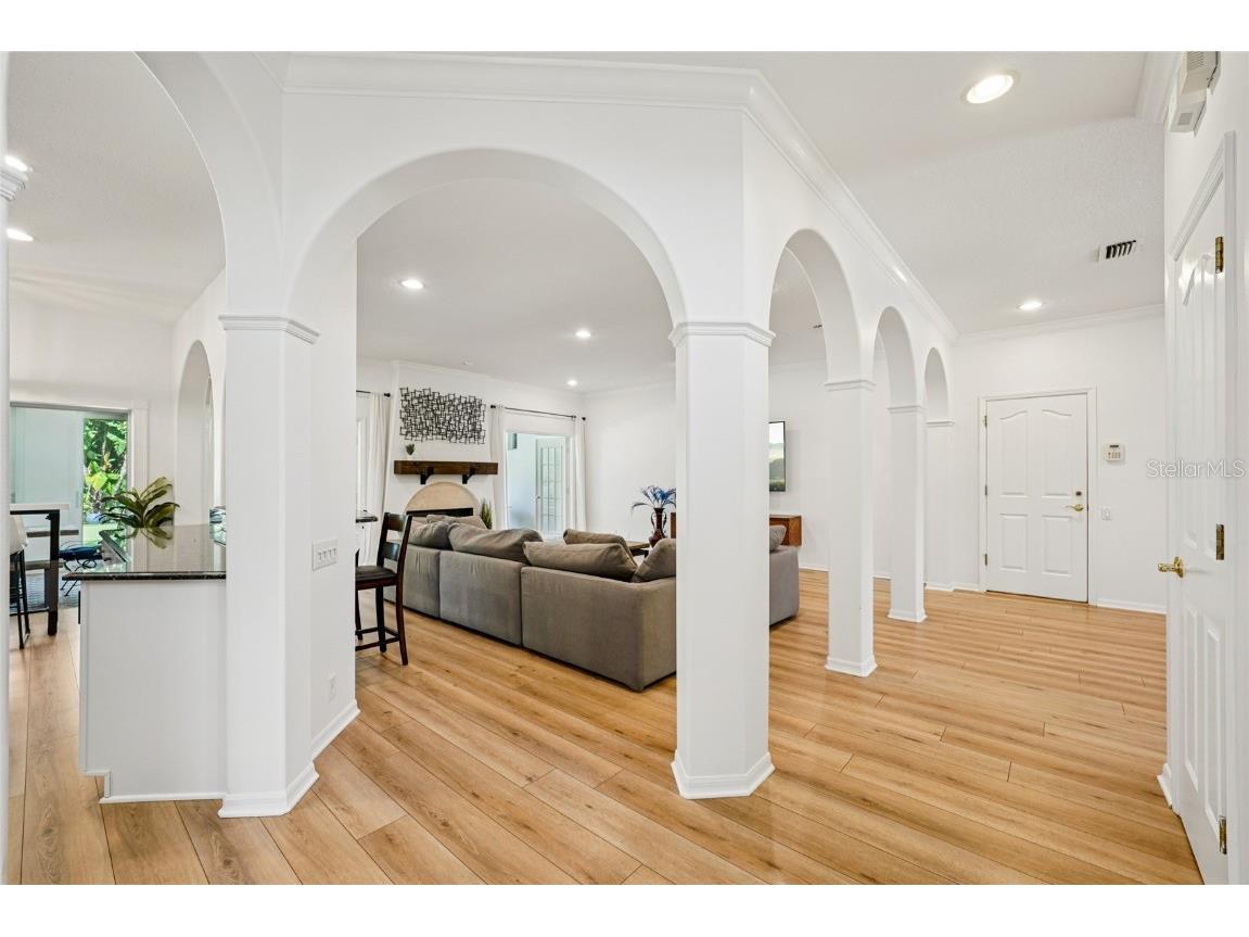 3303 W Lawn Avenue Tampa FL 33611 TB8444180 image34